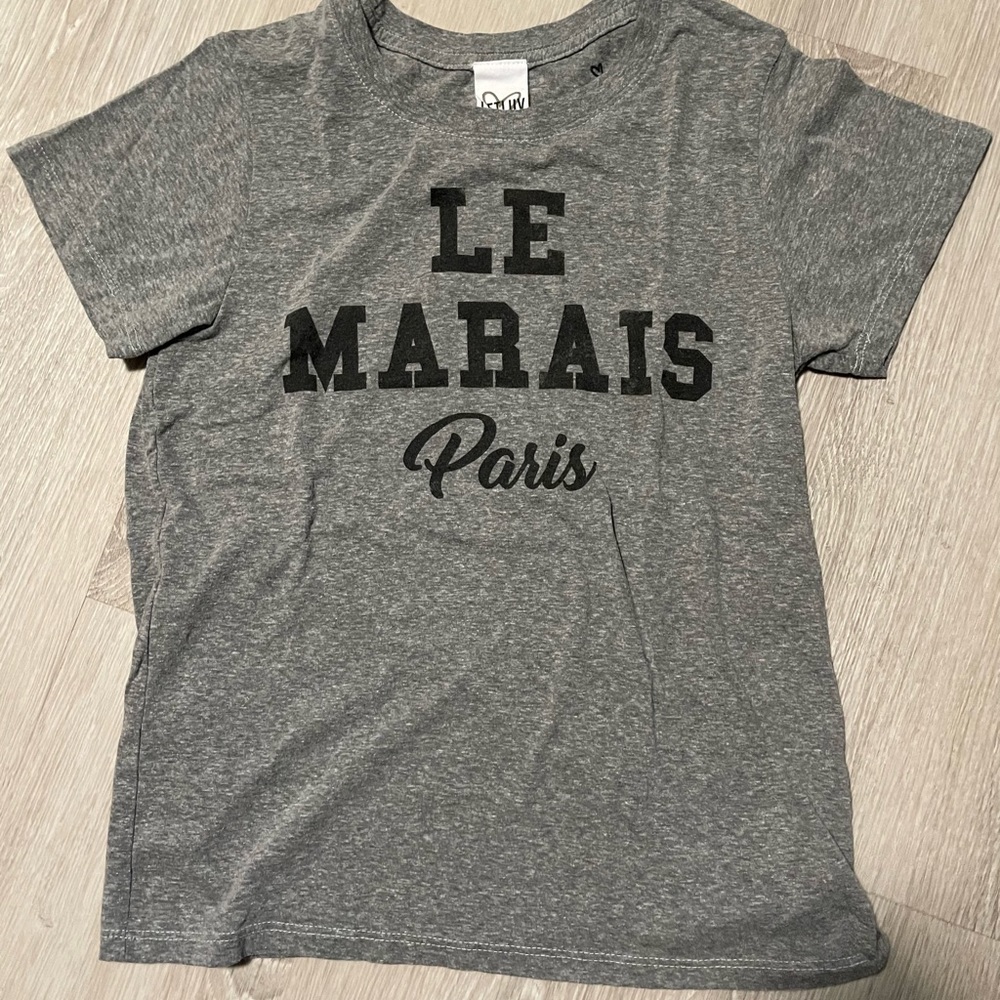 Graphic Tee great condition